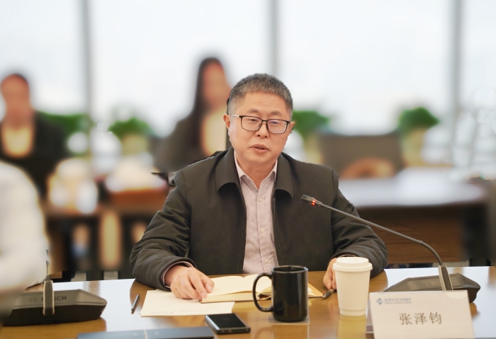 张泽钧特写 张泽钧特写